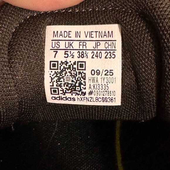 Adidas Leopard VL Court Bold
Sneaker - Women's 7 - Picture 6 of 7